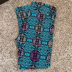 LuLaRoe Tall & Curvy Leggings